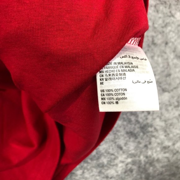 Karen Scott Top Size 0X Women Elbow Short Sleeve V Neck Solid Red Button Accent - Picture 6 of 10